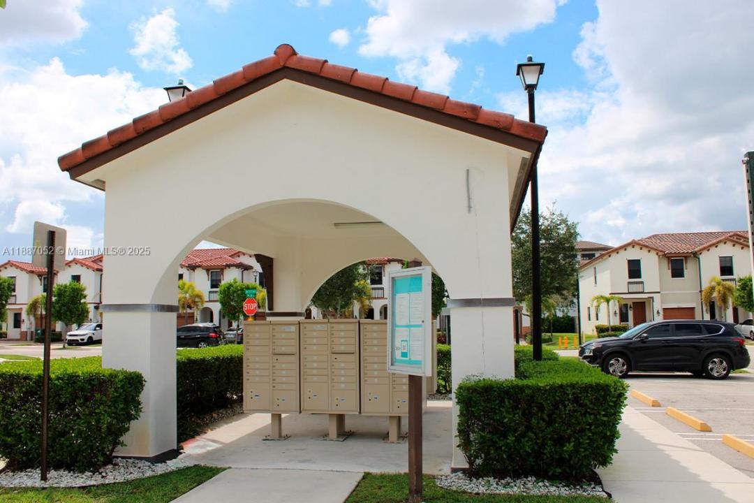 8860 NW 103rd Path, Doral, Florida 33178, Estados Unidos