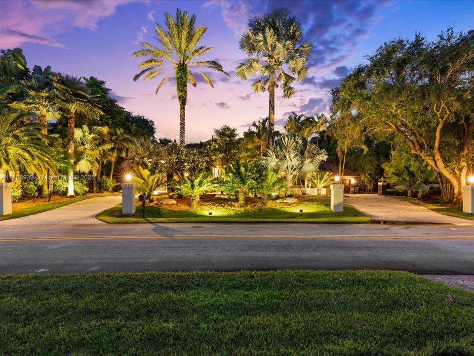 2941 Paddock Ln, Weston, Florida 33331