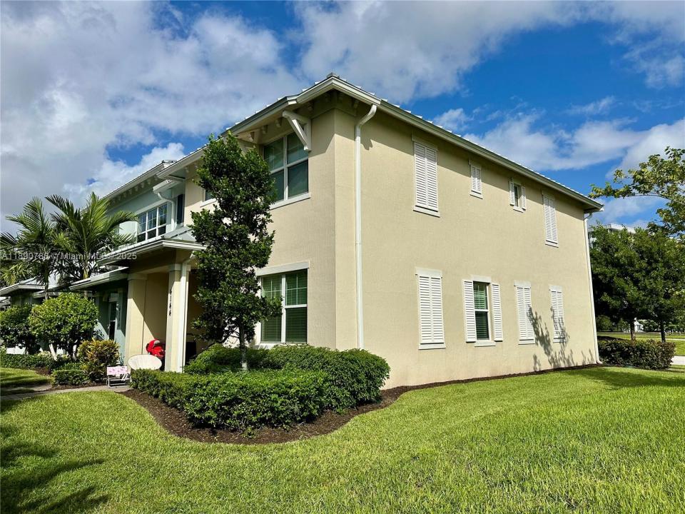 4144 Greenway Dr 4144, Hollywood, Florida 33021