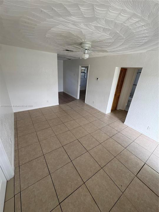 4120 SW 19th St 1, West Park, فلوريدا 33023, الولايات المتحدة