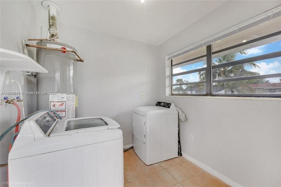 19225 NW 23rd Ave 0, Miami Gardens, Floryda 33056, USA