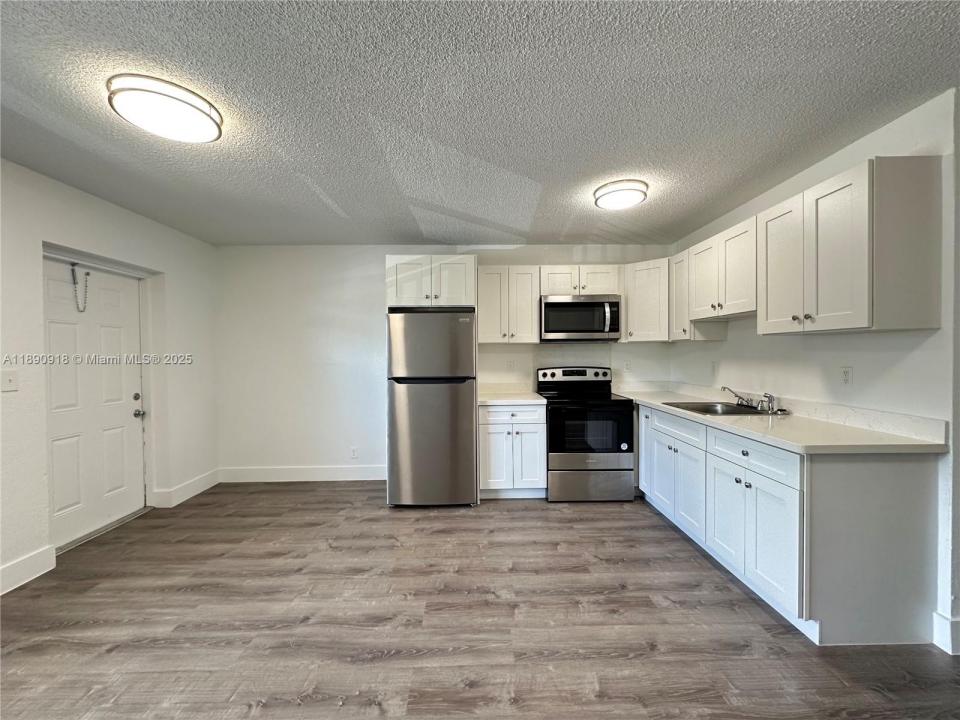 3660 NE 11th Ave 6, Oakland Park, Floride 33334, États-Unis