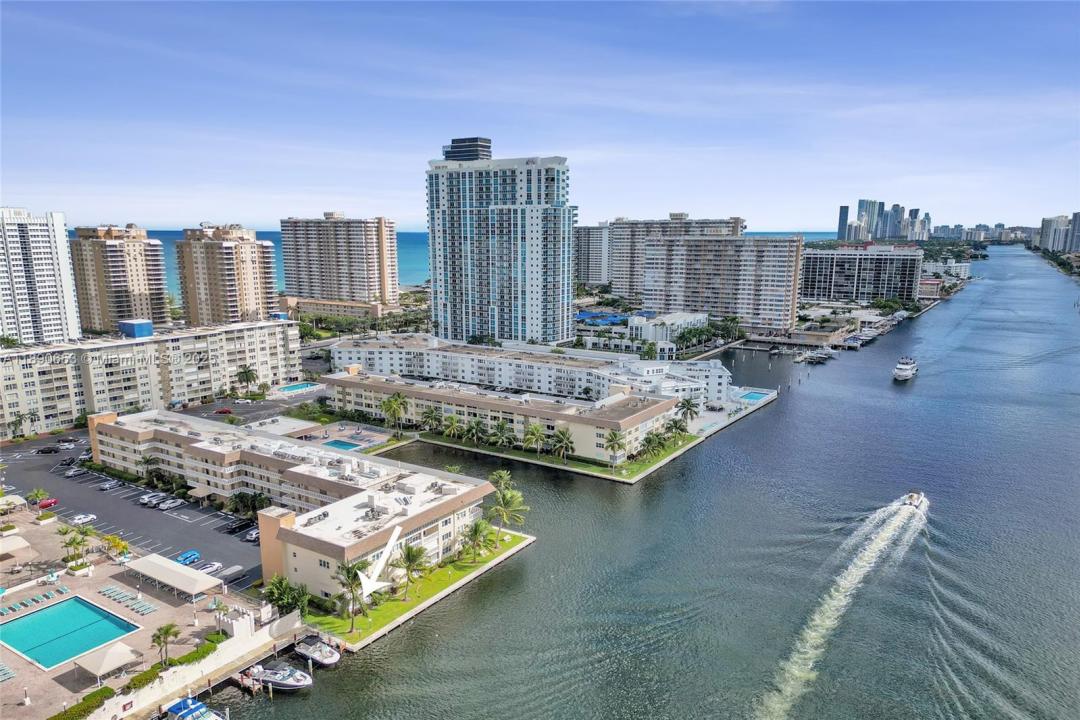 1889 S Ocean Dr 114, Hallandale Beach, Florida 33009, Estados Unidos