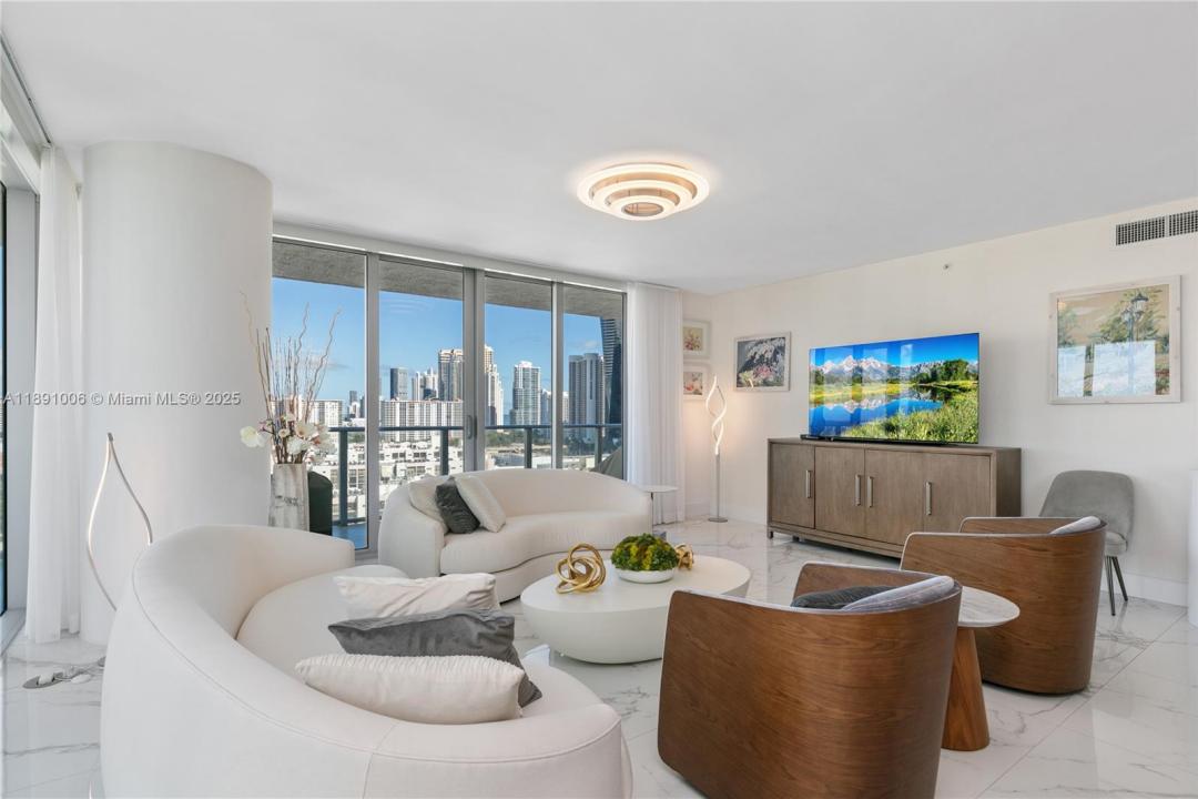 300 Sunny Isles Blvd 4-1607, Sunny Isles Beach, Florida 33160, Amerika Birleşik Devletleri