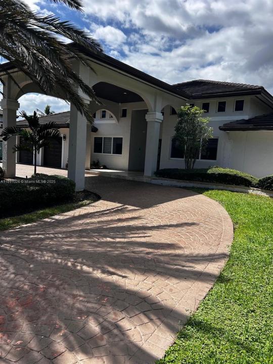 17610 SW 80th Ct, Palmetto Bay, Florida 33157