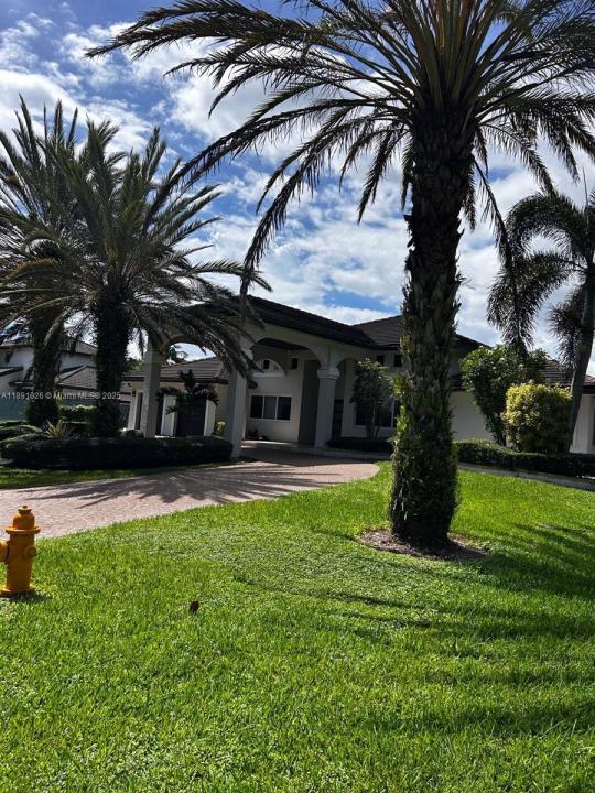 17610 SW 80th Ct, Palmetto Bay, Florida 33157
