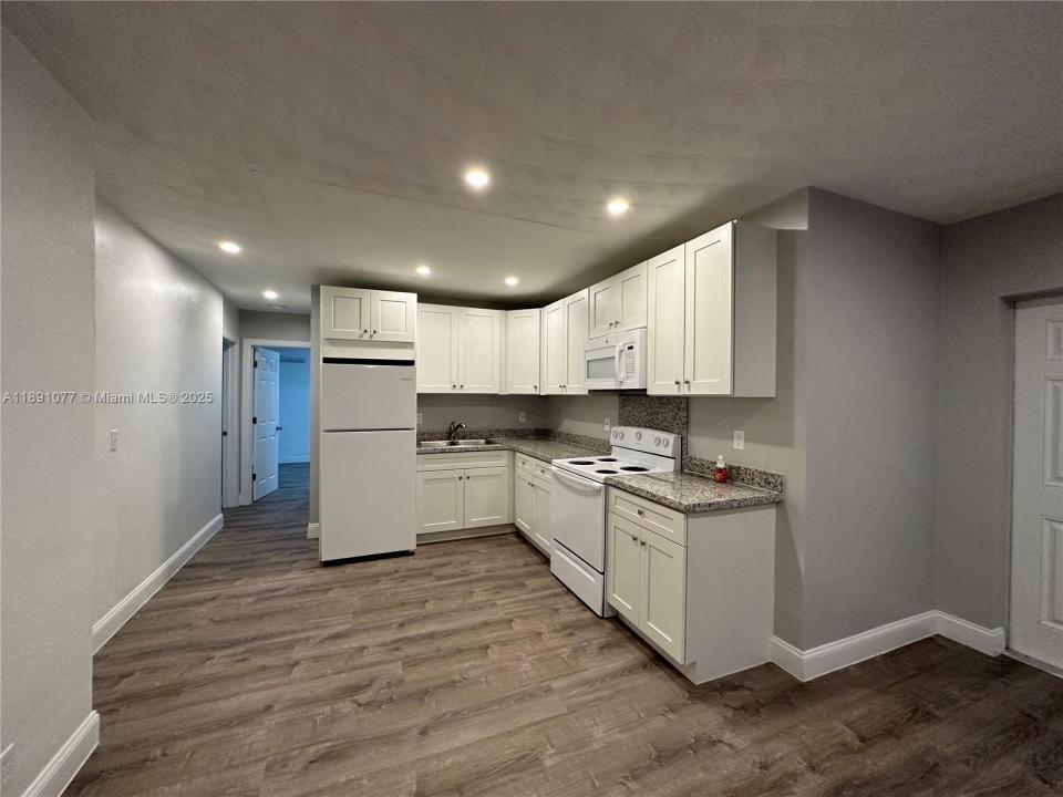 840 NE 17th Ter 10, Fort Lauderdale, Florida 33304, HOA KỲ