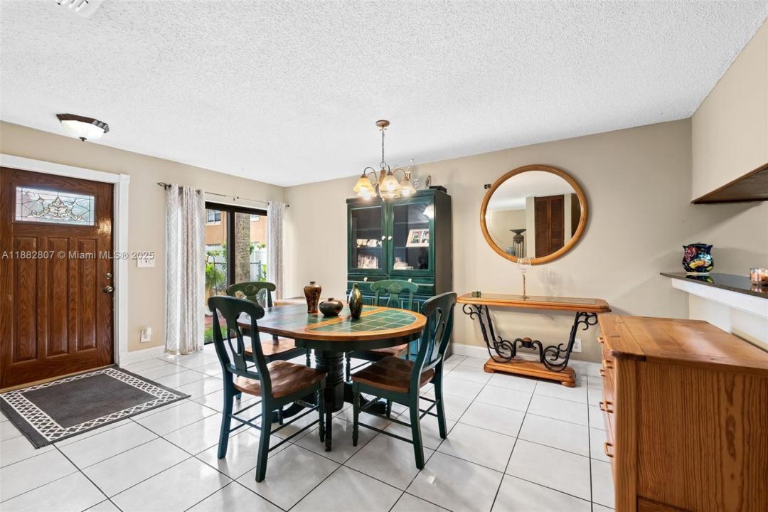4242 NW 114th Ter 42, Coral Springs, Florida 33065