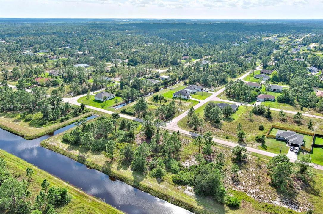 745 Troy Ave, Lehigh Acres, Floride 33974, États-Unis