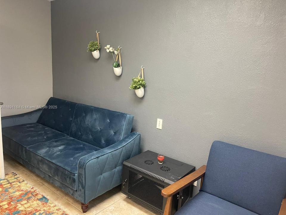 2331 N State Road 7 121, Lauderhill, Florida 33313