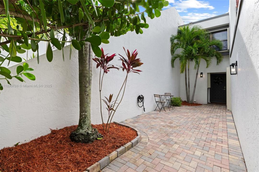361 Fern Dr 7-3, Weston, Florida 33326, Amerika Birleşik Devletleri
