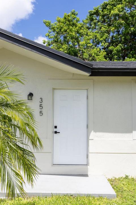 355 SW 17th Ave, Homestead, Floride 33030, États-Unis