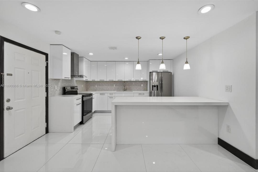 8851 NW 119th St 2207-2, Hialeah Gardens, 플로리다 33018, 미국