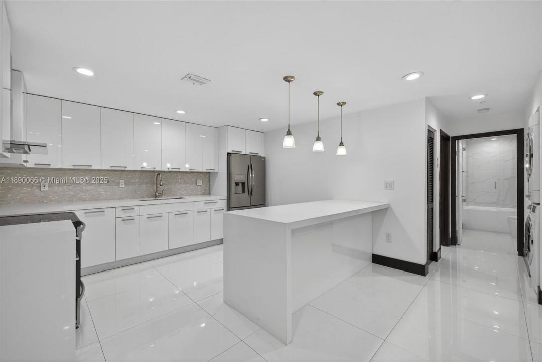 8851 NW 119th St 2207-2, Hialeah Gardens, 플로리다 33018, 미국