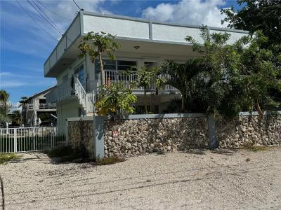 174 Corrine Pl 174, Key Largo, Florida 33037, USA