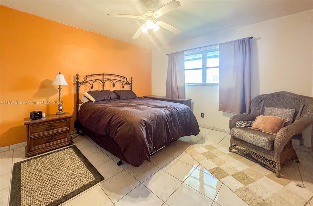 2230 Jackson St 8W, Hollywood, Florida 33020, HOA KỲ