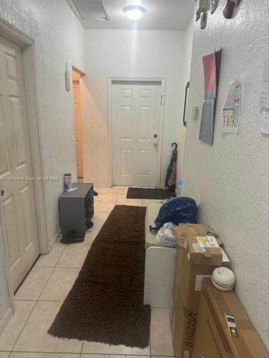 649 NW 21st Ave 0, Pompano Beach, 佛羅里達州 33069, 美國