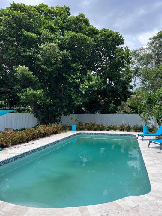 1161 NW 15th St, Fort Lauderdale, פלורידה 33311, ארצות הברית של אמריקה