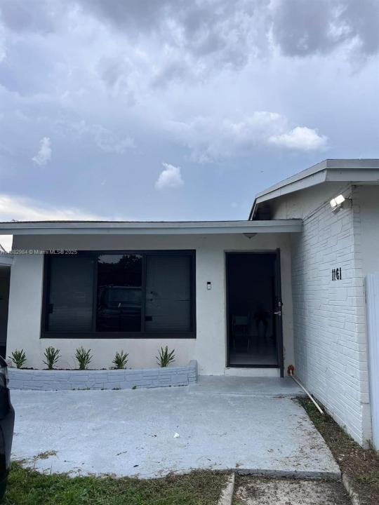 1161 NW 15th St, Fort Lauderdale, פלורידה 33311, ארצות הברית של אמריקה