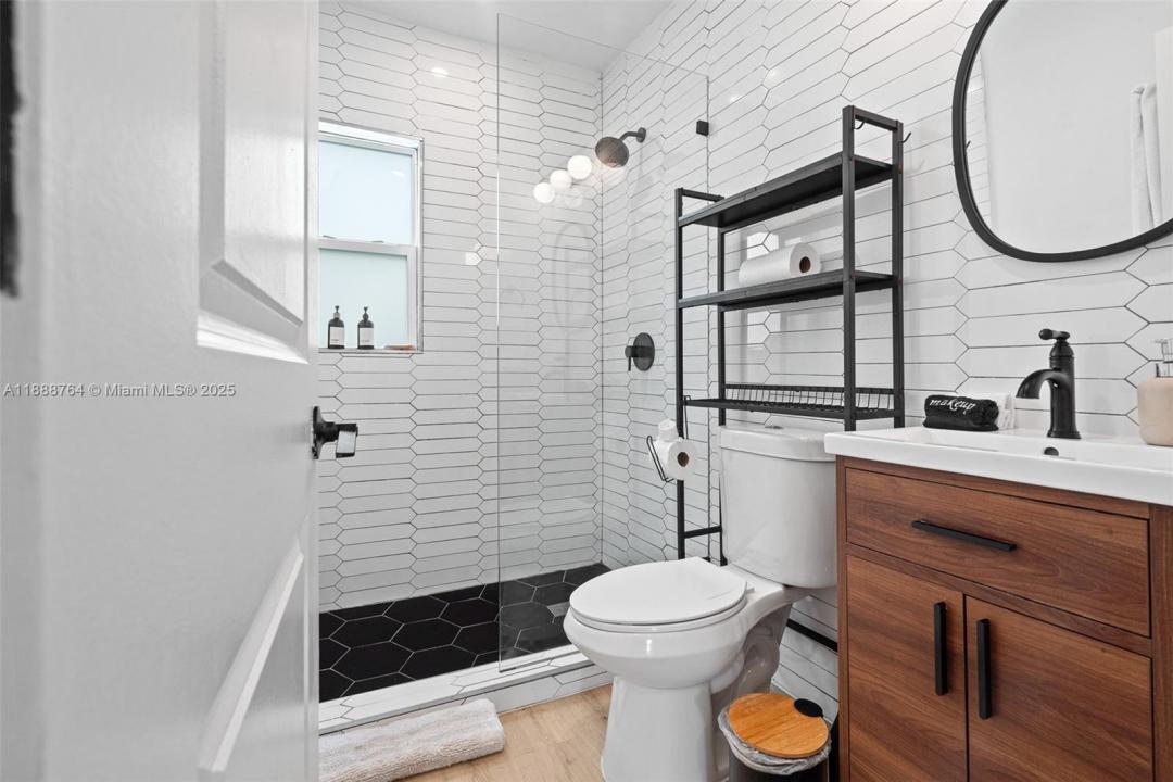 1636 Arthur St, Hollywood, Флорида 33020, Соединенные Штаты