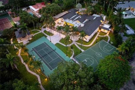 14200 Farmer Rd, Palmetto Bay, Florida 33158
