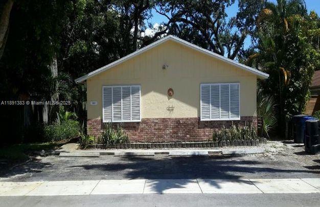 1841 SW 22nd St, Fort Lauderdale, Florida 33315