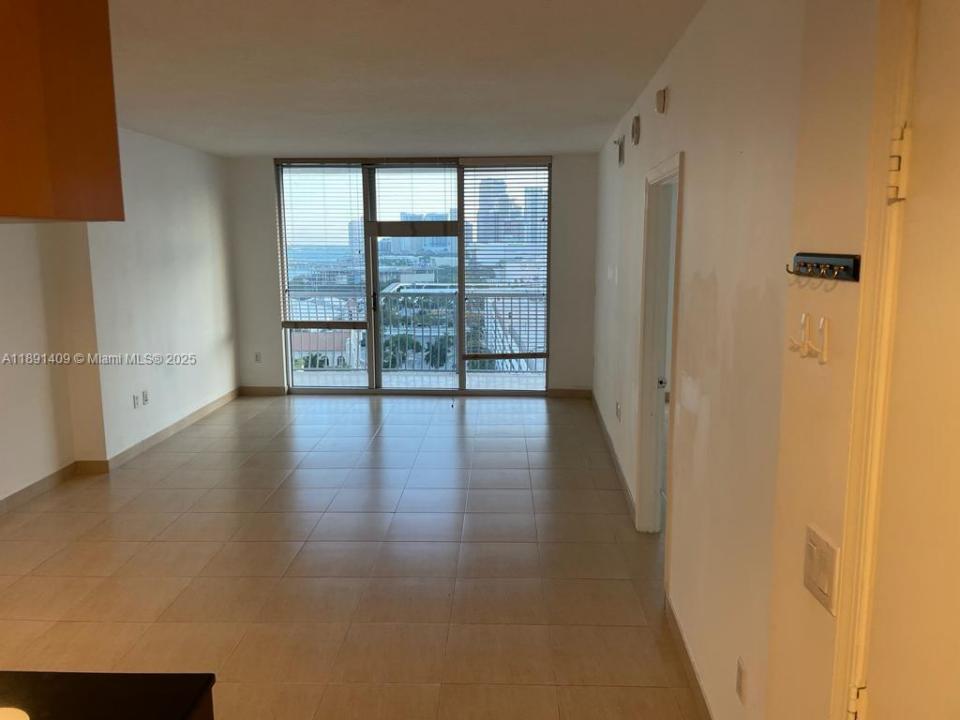 1750 N Bayshore Dr 1710, Miami, Florida 33132