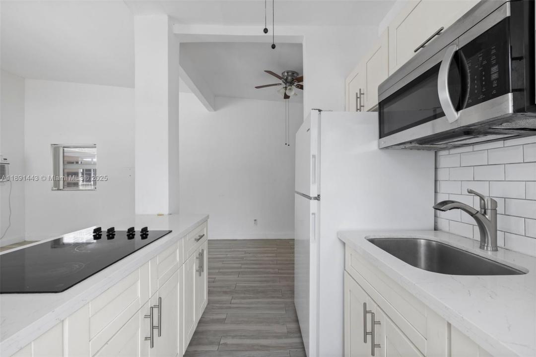 8135 Crespi Blvd 1, Miami Beach, Florida 33141