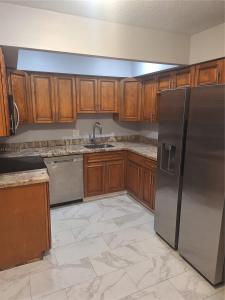 2800 Georgia Ave C14, West Palm Beach, Florida 33405, USA