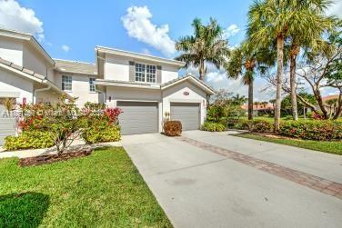 8385 Whisper Trace LN Apt. 104, Naples, Floride 34114, États-Unis