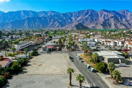 Avenida La Fonda, La Quinta, California 92253
