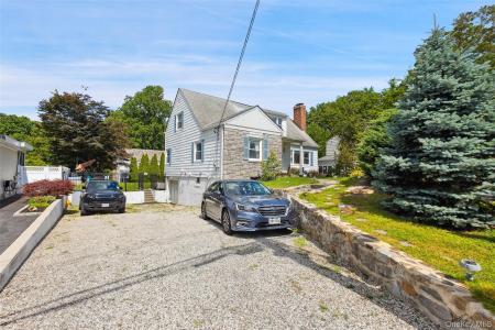 69 Ardell Road, Yonkers, New York 10708, États-Unis