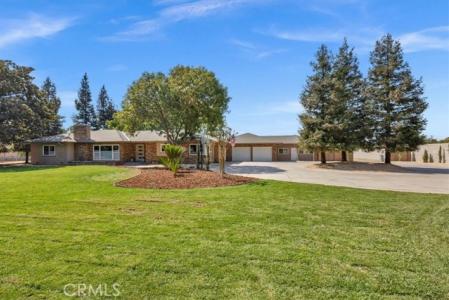 N Palm, Fresno, California 93704