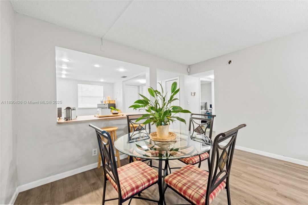 606 SW Natura Blvd 103, Deerfield Beach, 佛羅里達州 33441, 美國