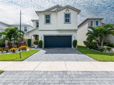 1837 Lake Cove Dr, Lake Worth, Florida 33460, USA