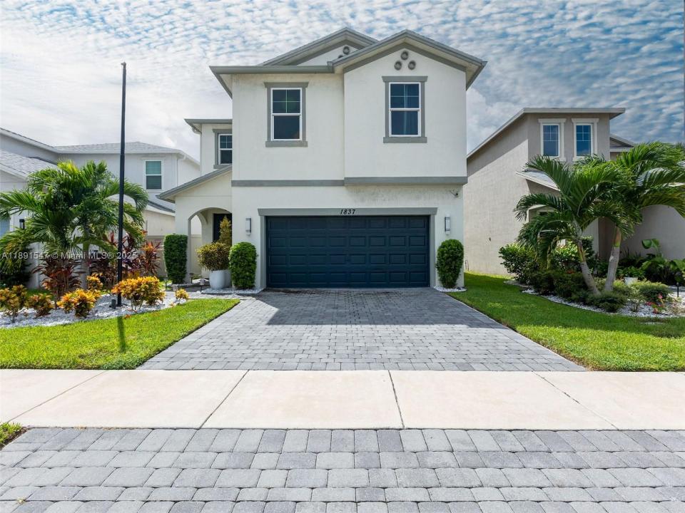1837 Lake Cove Dr, Lake Worth, Floryda 33460, USA