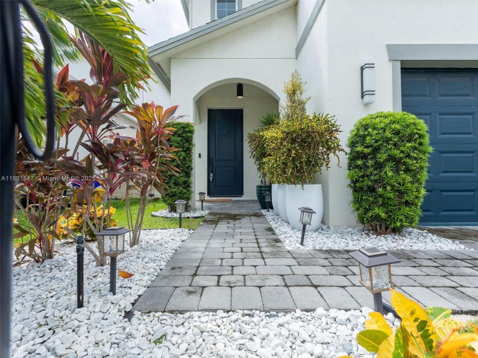 1837 Lake Cove Dr, Lake Worth, Floryda 33460, USA
