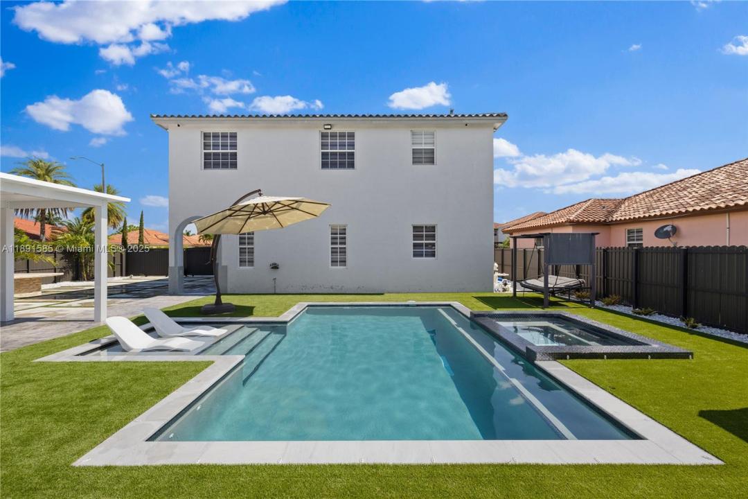 12980 SW 203rd Ln, Miami, Florida 33177