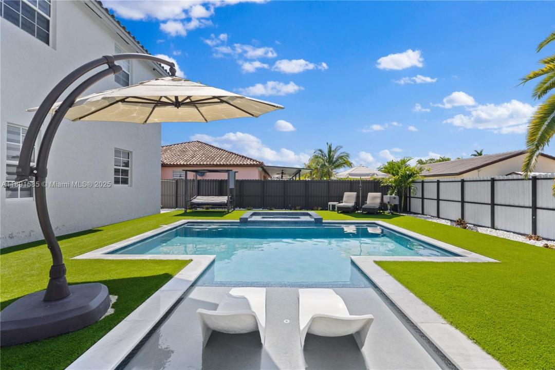 12980 SW 203rd Ln, Miami, Florida 33177