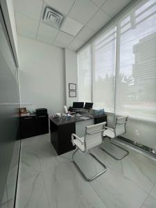 800 SE 4th Ave 109, Hallandale Beach, Florida 33009, USA