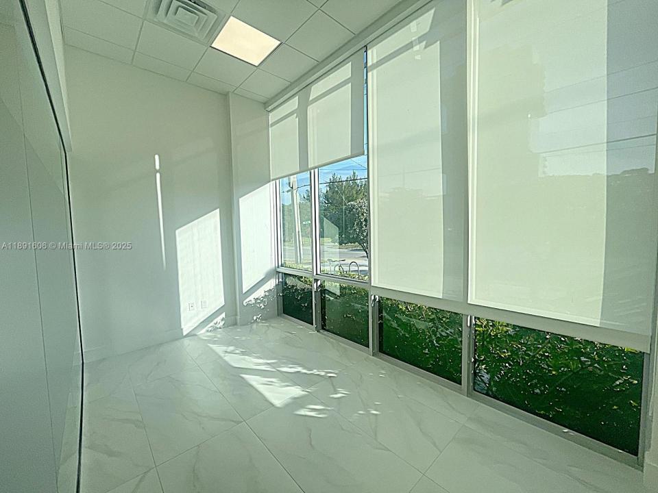 800 SE 4th Ave 109, Hallandale Beach, Florida 33009