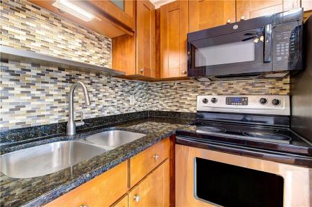 20 Zambarano Avenue 202, North Providence, Rhode Island 02911, Estados Unidos