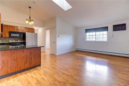 20 Zambarano Avenue 202, North Providence, Rhode Island 02911, Estados Unidos