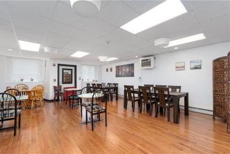 95 Warren Avenue, East Providence, Rhode Island 02914, États-Unis