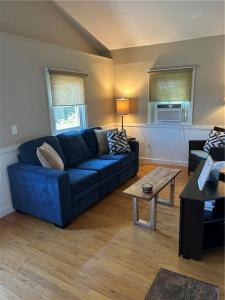 272 Riverside Street, Portsmouth, Rhode Island 02871, USA