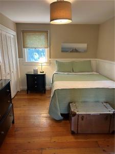 272 Riverside Street, Portsmouth, Rhode Island 02871, USA