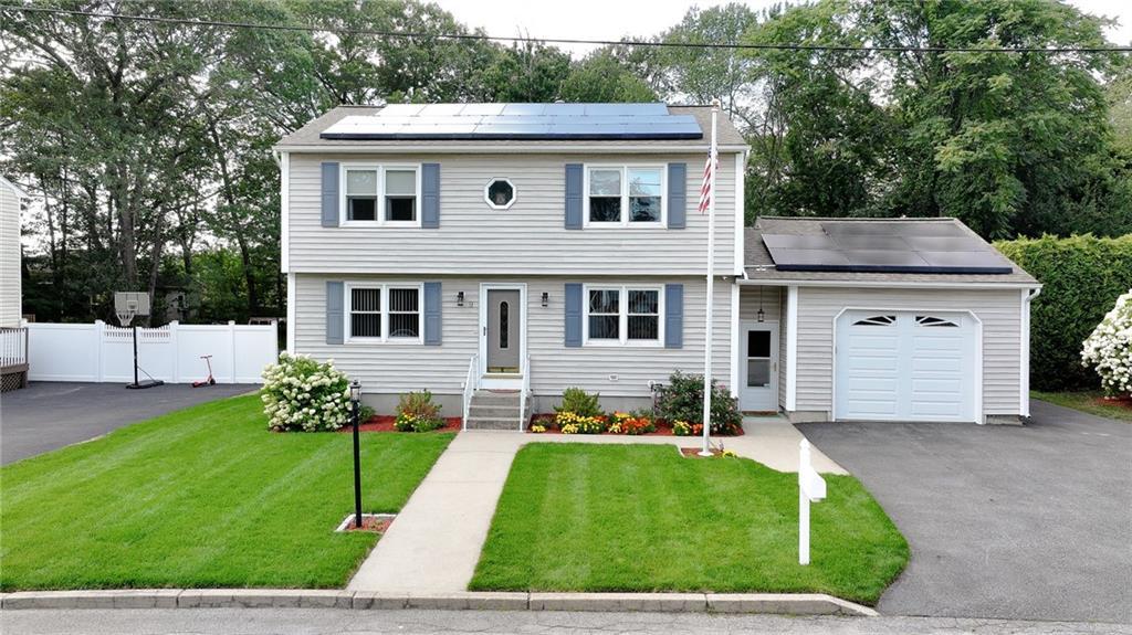 9 Patricia Drive, North Providence, Rhode Island 02904, Estados Unidos