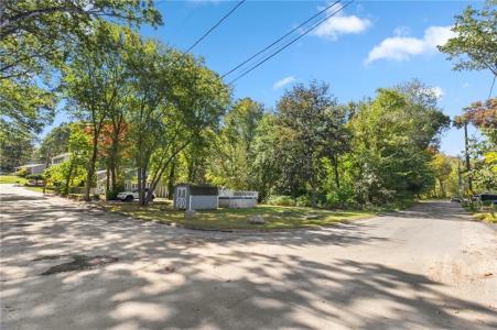 Autumn Drive, Johnston, رود ايلاند 02919, الولايات المتحدة