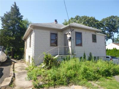 210 Hyde Street, Cranston, RI 02920, USA