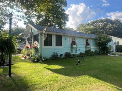 50 Andrew Comstock Road, Warwick, RI 02886, USA